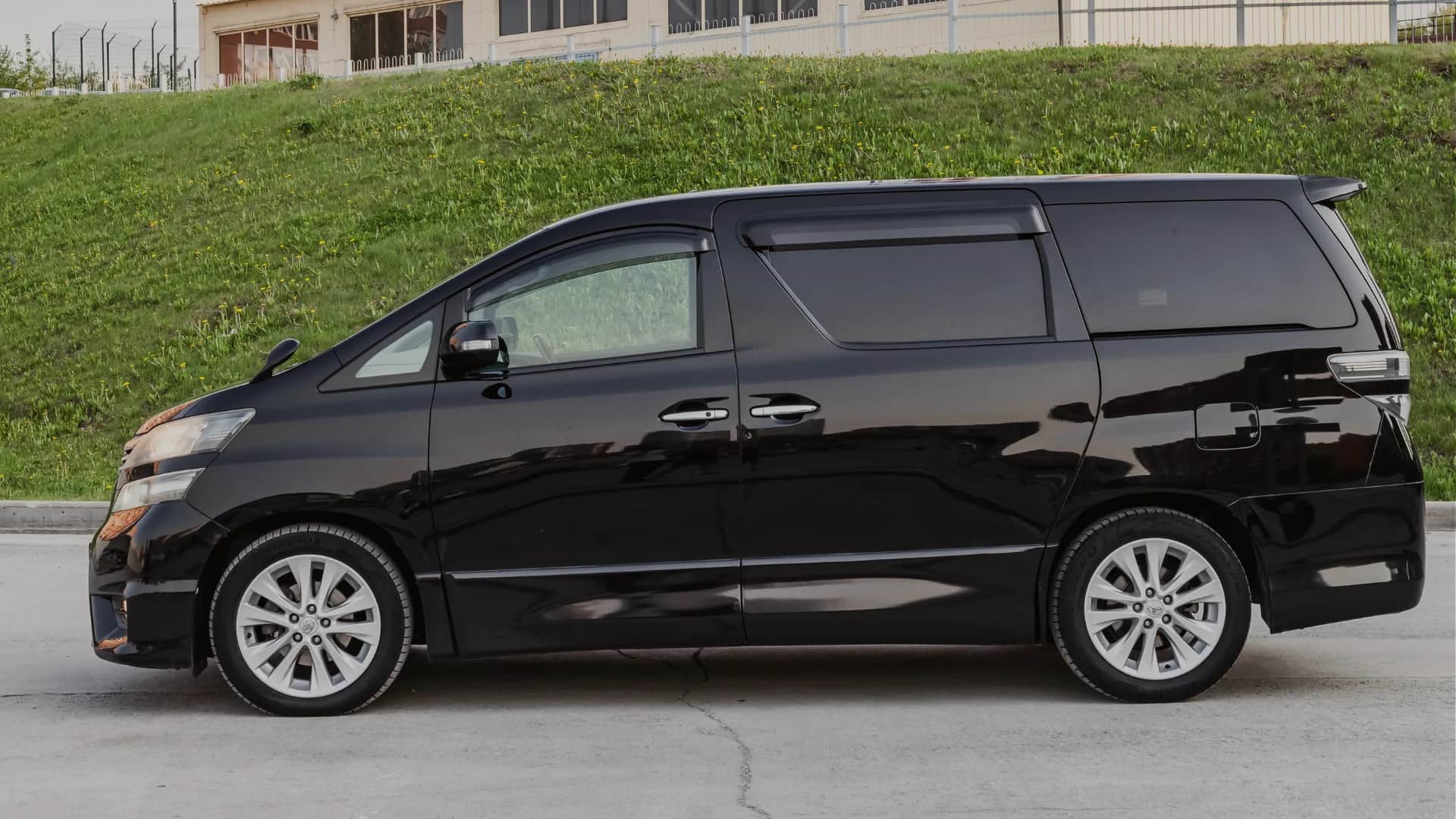Minivan z Prywatnym Kierowcą. Transfer Lotnisko Casablanca.